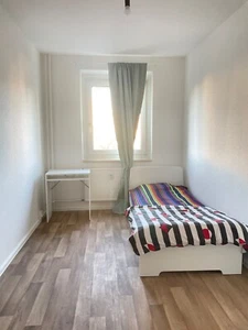 Cosy Room In A Shared Apartment For Rent - Bild 1 von 5