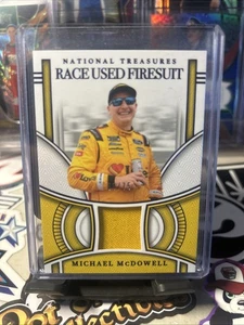 2024 Panini National Treasures Michael McDowell Race Usato Tuta Fuoco Blu #/75 - Foto 1 di 2