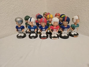 14 VINTAGE LOT FOOTBALL PLAYER MINI NODDER BOBBLEHEAD - Bild 1 von 18