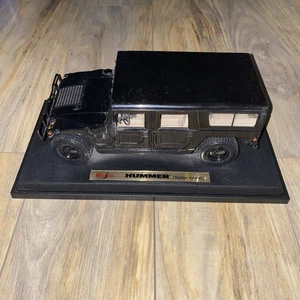Maisto Premiere Edition 1:18 Hummer Black 4 Door Wagon Model - Picture 1 of 12