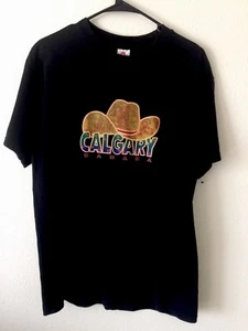 Calgary Kanada Cowboyhut Kunst & Geschichte Erwachsene erhöht bestickt T-Shirt selten M - Bild 1 von 3