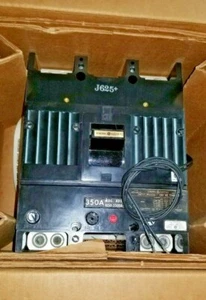 350 amp TJJ426350WL GE CIRCUIT BREAKER 2 POLE 600VAC WITH 12 VOLT SHUNT TRIP - Picture 1 of 5