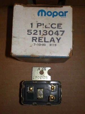        NOS 81-82 DODGE ARIES OMNI PLYMOUTH HORIZON RELIANT STARTER RELAY 5213047 - Image 1 of 2