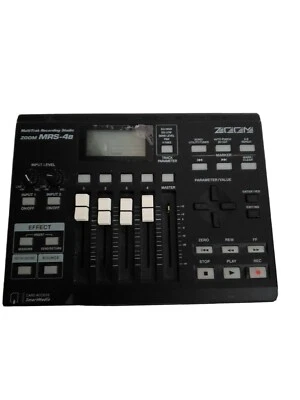 ZOOM MRS-4B MultiTrak 4 RECORDING STUDIO / No AC Adaptor.  - Image 1 of 4