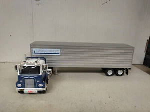 INTERNATIONAL DCOF 405 1961 LITTLE AUDREY AMERICAN TRUCK 1:43 ALTAYA IXO - Imagen 1 de 3
