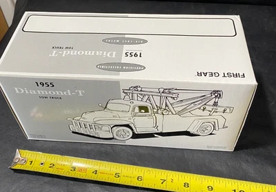 1955 Diamond-T Tow Truck by First Gear - new in package - 1/34 scale - Image 1 of 4