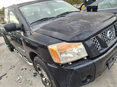 Правосторонняя фара для пассажира подходит для 08–15 TITAN 3735124 - Изображение 1 из 4