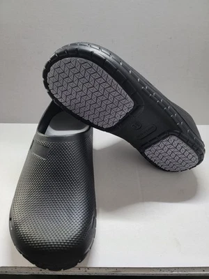 NON SLIP SHOES , MESH CLOTH(Pre-owned , never used) - Image 1 of 4