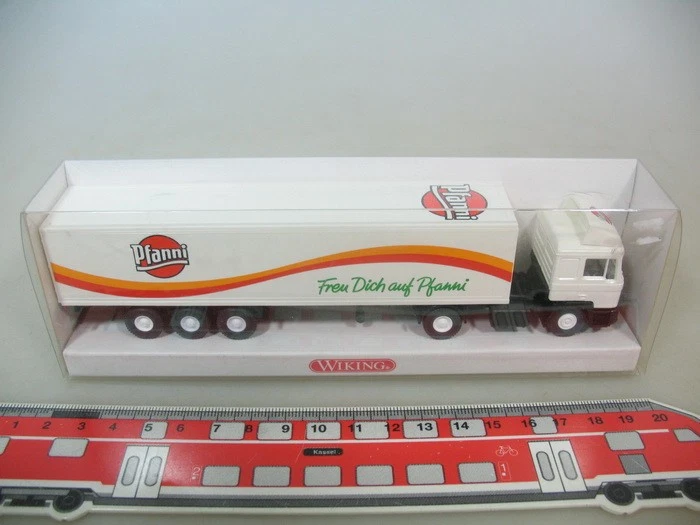 Wiking H0 1:87 Modello 541 01 31, Man, Trattore Case, Pfanni, Mint + Box #H466-0 - Immagine 1 di 1