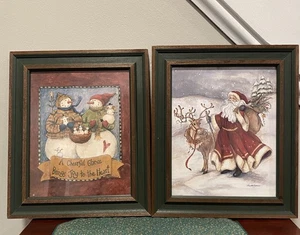 Vintage Paar gerahmte Weihnachtsbilder zum Aufhängen grüner Rahmen Weihnachtsmann Schneemann sehr guter Zustand - Bild 1 von 7