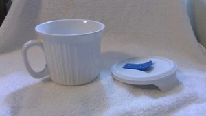 Taza francesa vintage blanca 20 oz-591 ml, con tapa de plástico F-22-VPC - Imagen 1 de 7