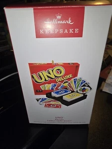 Hallmark Ornament 2023 Mattel UNO Family Game Night 10. in Serie Neu - Bild 1 von 2