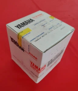 Yamaha Piston 82M-11631-02-92 EX 570 Exciter Snowmobile NOS new 2-stroke sled - Picture 1 of 6