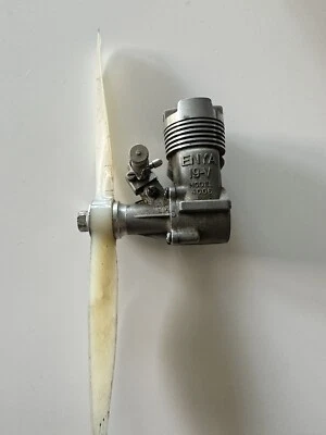 Enya 19V RC Model aircraft glow engine - Image 1 of 3