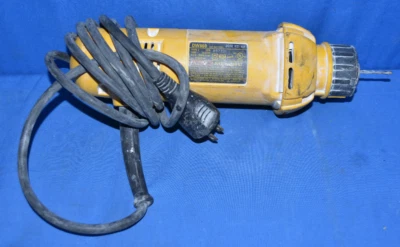 DEWALT DW660 30000 RPM 5 AMP Heavy Duty Cut-Out Tool - Image 1 of 2