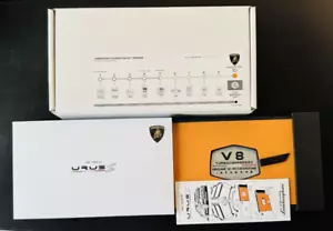 Lamborghini Urus S Display Plaque One Year Desk Plaque 900000804 - Foto 1 di 5