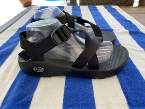 Chaco Classic Black Vibram Sole Performance Sandal Men’s Size 10 Pre-owned - Picture 1 of 8