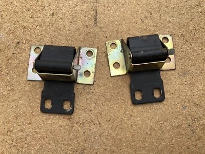 Chevy LUV 1972 camioneta guantera juego de bisagras de puerta, Chevrolet Luv, fabricante de equipos originales. Foto 1 de 4