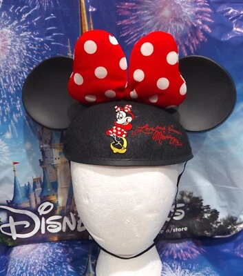 RETIRADO Disney Parks Minnie Mouse Amor y Besos Orejas Sombrero Rojo Satinado Arco NIÑOS USADO EN EXCELENTE ESTADO Foto 1 de 4