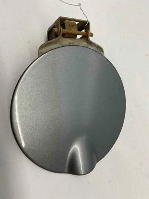 Fuel Tank Door DODGE DURANGO 98 - 09 Gray Ext PC=PDM Foto 1 de 3