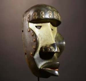 Afrikanische Vintage Maske Dan Stammeskunst Holz Wanddeko ethnischer Wohnakzent - G5120 - Bild 1 von 24