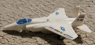 Avión F-15 4,5 pulgadas de largo blanco Foto 1 de 4