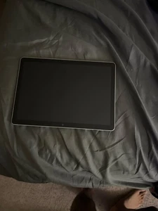 Microsoft Surface Go 3 10.5" Touch (64GB SSD, Intel Pentium Gold, 3.40 GHz, 4GB, - Picture 1 of 3