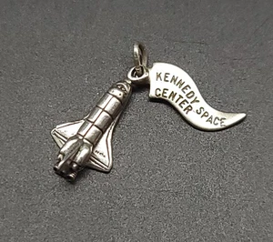 Space Shuttle Kennedy Space Center 3D Vintage Bracelet Charm 925 Sterling Silver - Picture 1 of 3