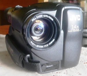 JVC Video Movie Camera GR-AX360 - Picture 1 of 5