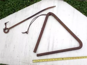 XXL Mid Century Solid Hexagon 1" Steel Chuck Wagon Triangle Dinner Bell 19”x19” - Picture 1 of 3