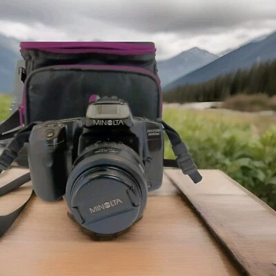 Minolta Maxxum 300si 35mm SLR Film Camera With AF Zoom 35-70 Lens  - Image 1 of 4