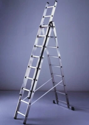 SCALA COMBINATA IN ALLUMINIO A 3 ELEMENTI 9 GRADINI 254/592 CM. - Immagine 1 di 3