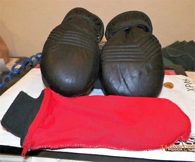 Vintage Grandoe Mens Medium Black Leather Ski Mittens w Zip Out Liner  - Image 1 of 3