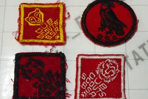 LOTE 4x parches antiguos de colección de parches de lona de lana BSA de los primeros CUB SCOUT Scouts - Imagen 1 de 3