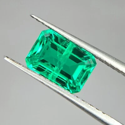 2.69cts Lab Grown Columbian Emerald | Hydrothermal Emerald Loose Gemstone - Image 1 of 4