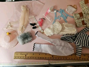 Lote de golosinas vintage de Barbie & Friends. Sin muñecas. ¡¡Ven a ver!!   #488 - Imagen 1 de 5