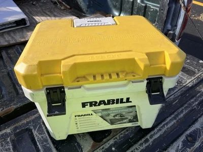 Estación de cebo vivo Frabill Magnum LEER DESCRIPCIÓN SIN PROBAR Foto 1 de 3