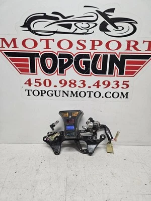 1980 - 1982 HONDA CB900C CB900 CB 900 C CUSTOM  DASH PILOT LAMP & METER BRACKET - Image 1 of 4