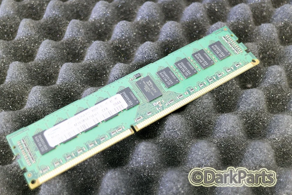 Samsung M393B5673EH1-CF8 PC3-8500R-07-10-B0-P0 2GB Server Memory RAM Dell T710 - Image 1 of 1