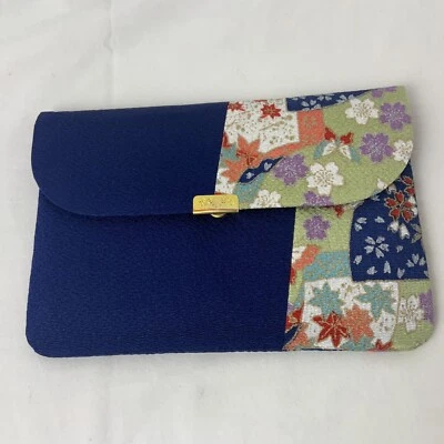 复古亚洲花卉印花婚礼面料手拿包钱包 — 第 1/4 张图片