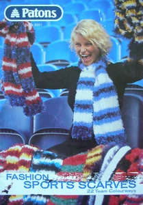 Patons Knitting Pattern Book - FASHION SPORTS SCARVES - 22 Team Colourways - Picture 1 of 2