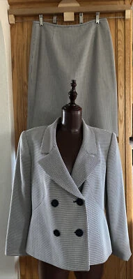 Traje Falda Pre-O Liz Claiborne Blanco y Negro Talla:10P Foto 1 de 4