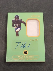 TRAVIS HUNTER GEM PATCH AUTO /99 - 2024 ANDENKEN EDITION - Bild 1 von 2