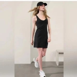 Neu mit Etikett Athleta schwarzes Transcend Kleid mit Untershorts Größe XL Fitnessstudio Tennis - Bild 1 von 5