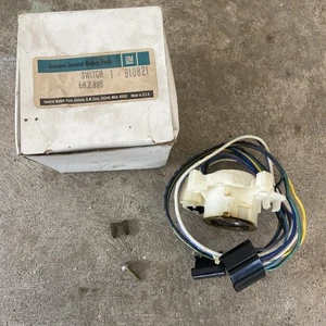 64-66 C2 Corvette Steering Column Turn Signal Switch w/o T/T-GM#910821/D6202-NOS - Picture 1 of 10