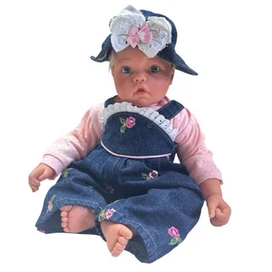 LEE MIDDLETON REVA REBORN BABY Pullover Blumen Overall Life Like Doll - Bild 1 von 11