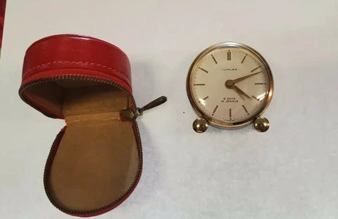 OMEGA TURLER 15 JEWAL 8 DAY VINTAGE TRAVEL CLOCK WITH ORIGINAL CASE Cover