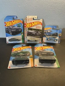 Hot Wheels Audi Cars! Sport Quattro,R8, E-Tron, RS 6 Avant! Lot Of Five (5)! - Picture 1 of 2
