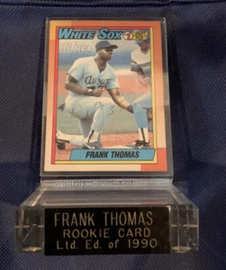Frank Thomas Signed Topps Rookie Card 1149 / 1990 with Original Display Case - Picture 1 of 2