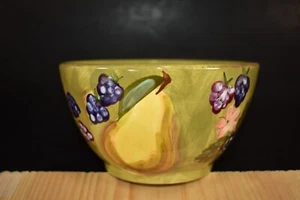 CUENCO PINTADO A MANO MESA INTERNATIONAL CON DISEÑO INSPIRADO EN FRUTAS EN N.H - Imagen 1 de 11